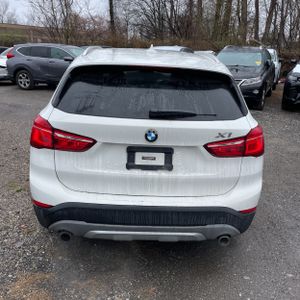 BMW X1 XDRIVE28I - 7