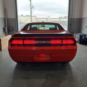 DODGE CHALLENGER SRT8 - 5