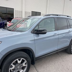 HONDA PASSPORT TRAILSPORT - 2