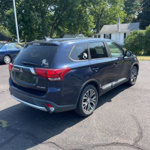 2018 Mitsubishi OUTLANDER ES — фото 8