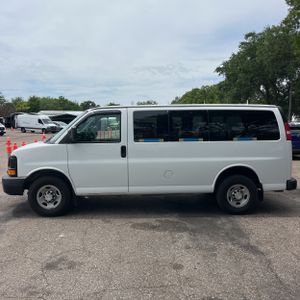 CHEVROLET EXPRESS LS 3500 - 3