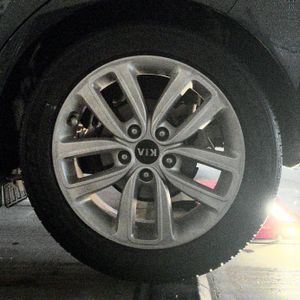 2019 KIA SOUL + 缩略图 16