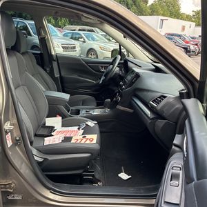 2020 Subaru FORESTER PREMIUM — миниатюра 32