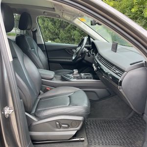 صورة مصغرة 32 لـ 2019 AUDI Q7 55 PREMIUM