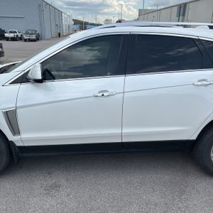 CADILLAC SRX LUXURY COLLECTION - 4