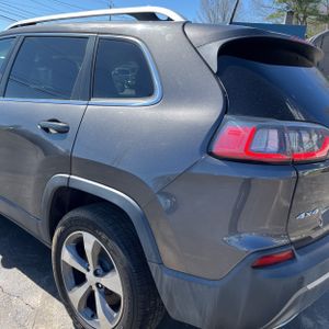 JEEP CHEROKEE LIMITED - 6