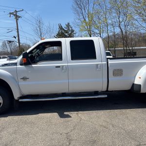 FORD F-350 SUPER DUTY LARIAT - 4