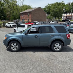 FORD ESCAPE XLT - 3