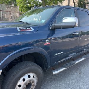 صورة 2 لـ 2019 RAM 3500 LARAMIE