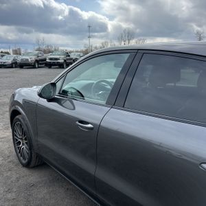 Porsche Cayenne Coupe - 6