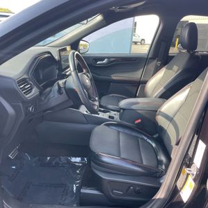 2023 FORD ESCAPE ST-LINE 照片 32