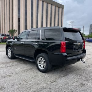 CHEVROLET TAHOE LS - 5