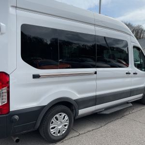 FORD TRANSIT-350 PASSENGER V. XLT - 9