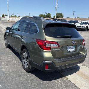 SUBARU OUTBACK 3.6R LIMITED - 4