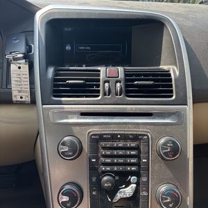 2011 Volvo XC60 3.2 thumbnail 37