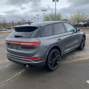 LINCOLN CORSAIR PREMIERE - 8