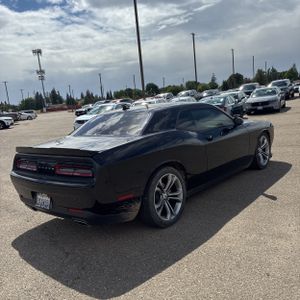 DODGE CHALLENGER GT - 8