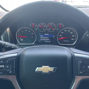 2022 Chevrolet SILVERADO 2500HD LT — миниатюра 39