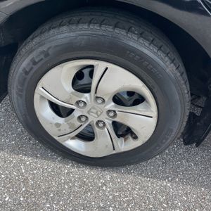 صورة مصغرة 19 لـ 2015 Honda CIVIC LX