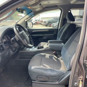 2012 Nissan ARMADA SV thumbnail 31