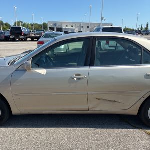 2006 Toyota CAMRY LE photo 4