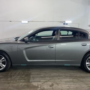 DODGE CHARGER SXT - 4