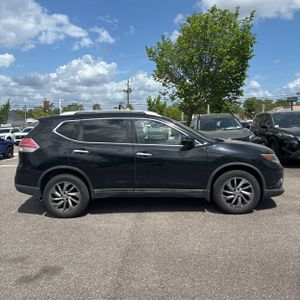 NISSAN ROGUE SL - 10