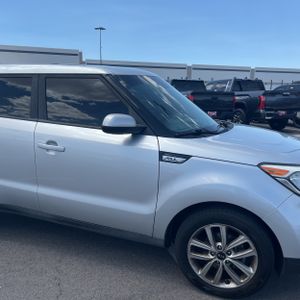 صورة مصغرة 13 لـ 2019 KIA SOUL +