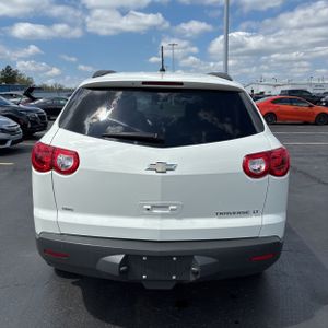 CHEVROLET TRAVERSE LT - 7