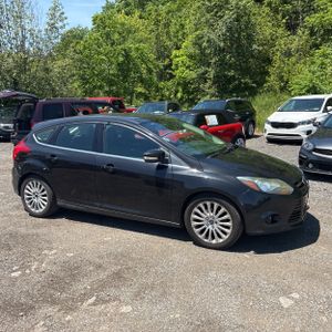 FORD FOCUS TITANIUM - 10