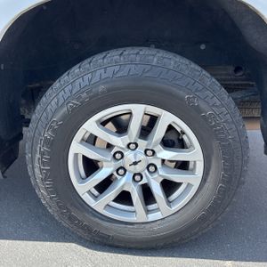 صورة 18 لـ 2020 Chevrolet SILVERADO 1500 RST