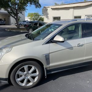 CADILLAC SRX PREMIUM COLLECTION - 2