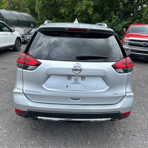 2018 Nissan ROGUE SV — фото 7