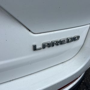 2023 JEEP GRAND CHEROKEE LAREDO 缩略图 23