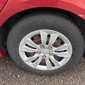 2011 Hyundai SONATA GLS 缩略图 18