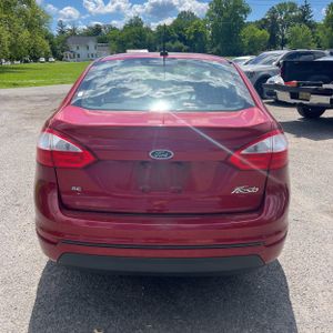 FORD FIESTA SE - 7