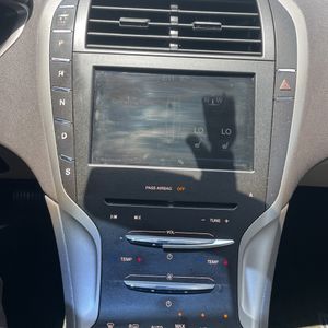 صورة مصغرة 38 لـ 2016 Lincoln MKZ BASE
