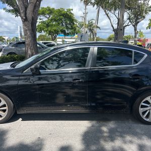 صورة 4 لـ 2017 Acura ILX BASE