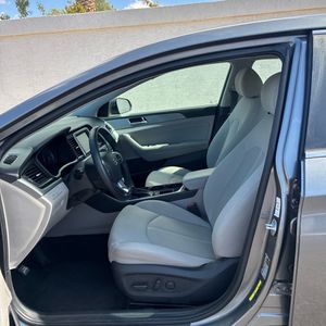 صورة 29 لـ 2019 Hyundai SONATA SEL