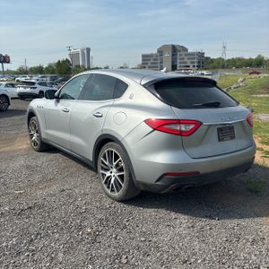 MASERATI LEVANTE BASE - 5