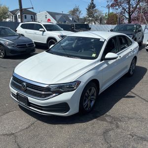 VOLKSWAGEN JETTA SE - 1