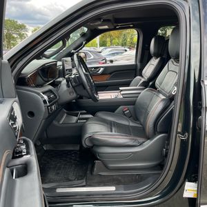 2023 Lincoln NAVIGATOR L BLACK LABEL 照片 35