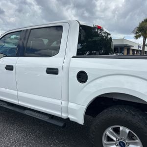 FORD F-150 XLT - 6