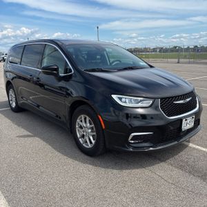 2024 Chrysler PACIFICA TOURING L thumbnail 12