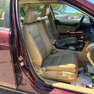 صورة 29 لـ 2011 Honda ACCORD EX-L