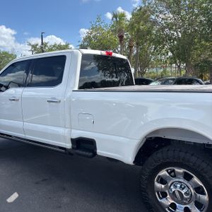 FORD F-350 SUPER DUTY LARIAT - 6