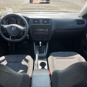 2015 Volkswagen JETTA S 照片 35