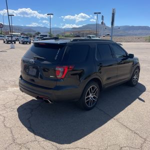 FORD EXPLORER SPORT - 8