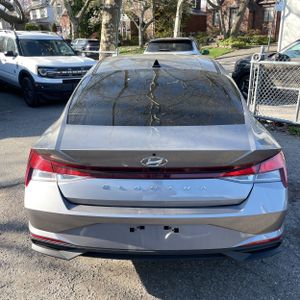 HYUNDAI ELANTRA SEL - 6