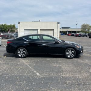 NISSAN ALTIMA 2.5 S - 10